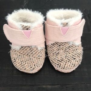Toms baby slipper shoe 2